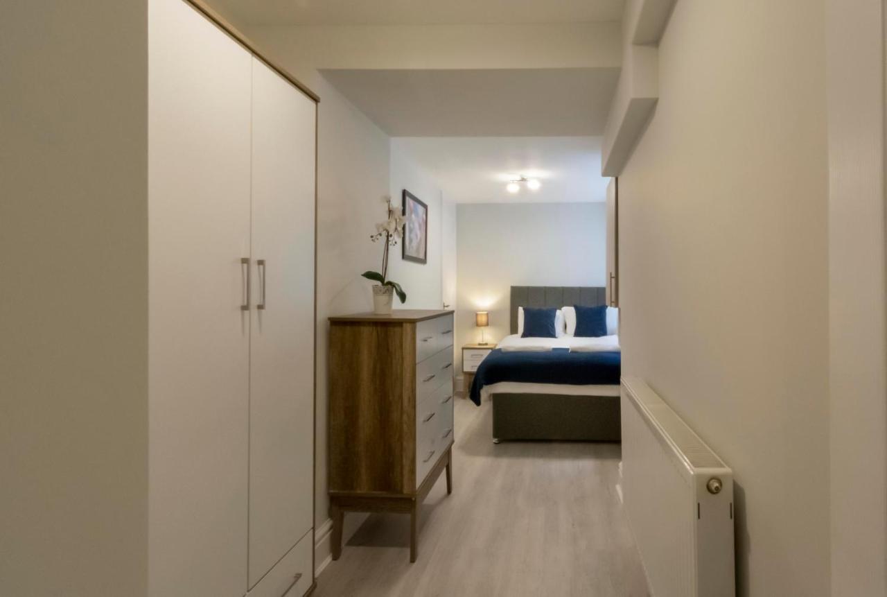Free Parking! Very Large 2 Bedroom Clifton Flat Bristol Buitenkant foto