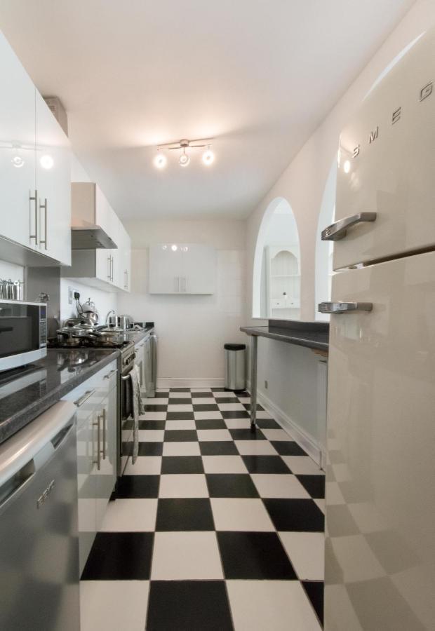 Free Parking! Very Large 2 Bedroom Clifton Flat Bristol Buitenkant foto